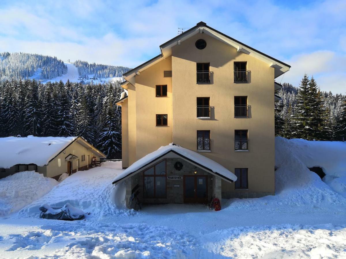 Wellness Apartman Pec Pec pod Snezkou Exterior foto